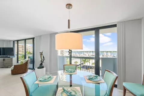 115 Lakeshore Dr #549, North Palm Beach, FL 33408
