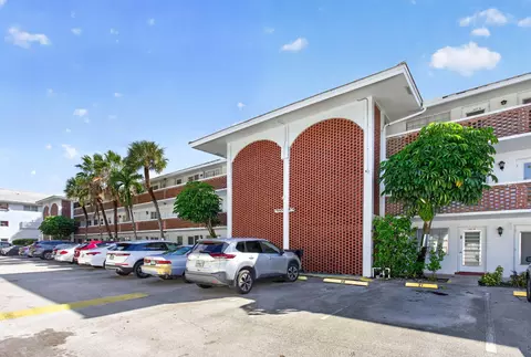 39 NE Th St Ne 39 St, Lighthouse Point, FL 33064