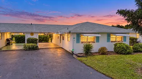 450 Bluebird Ln, Delray Beach, FL 33445