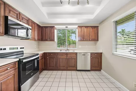 Kitchen - 6294 Leslie St, Jupiter, FL 33458 photo 1 of 3