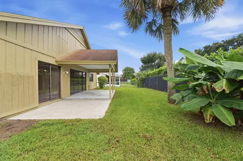 Exterior - 6294 Leslie St, Jupiter, FL 33458 photo 4 of 4