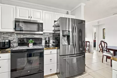 Kitchen - 975 NW 67th Ave, Margate, FL 33063 photo 3 of 3