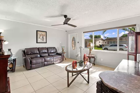 Living - 975 NW 67th Ave, Margate, FL 33063 photo 1 of 1