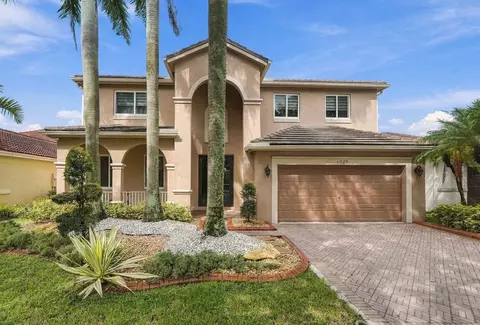 1020 Lavender Cir, Weston, FL 33327