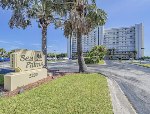3200 N Highway A1a #1004, Hutchinson Island, FL 34949