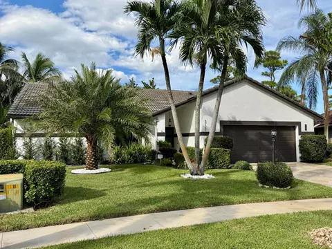 5722 Aspen Ridge Cir, Delray Beach, FL 33484