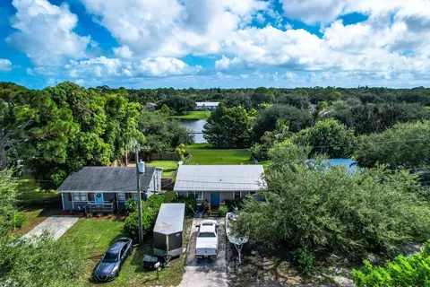 View/Area - 5275 SE Horizon Ave, Stuart, FL 34997 photo 14 of 15