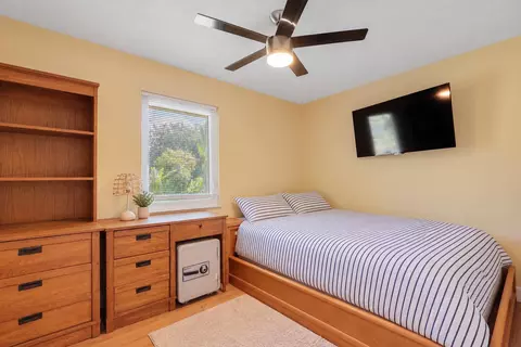Bedroom - 5275 SE Horizon Ave, Stuart, FL 34997 photo 3 of 3