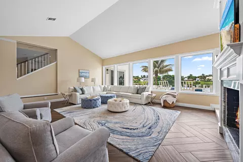 Living - 169 Apollo Cir, Jupiter, FL 33477 photo 2 of 8