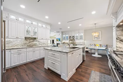 Kitchen - 169 Apollo Cir, Jupiter, FL 33477 photo 3 of 7