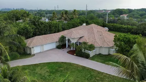 11201 NW 14th St, Plantation, FL 33323