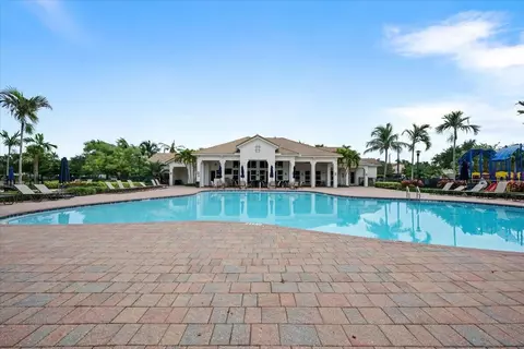 Exterior - 128 Umbrella Pl, Jupiter, FL 33458 photo 5 of 7