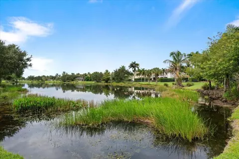 View/Area - 128 Umbrella Pl, Jupiter, FL 33458 photo 2 of 11
