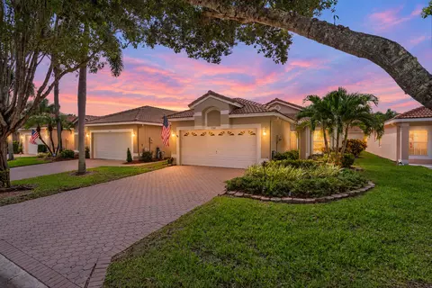 7748 Cherry Blossom St, Boynton Beach, FL 33437