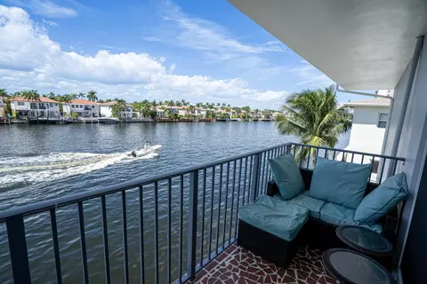 2600 S Ocean Dr #S305, Hollywood, FL 33019