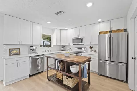 Kitchen - 1964 SE Lafayette St, Stuart, FL 34997 photo 1 of 2