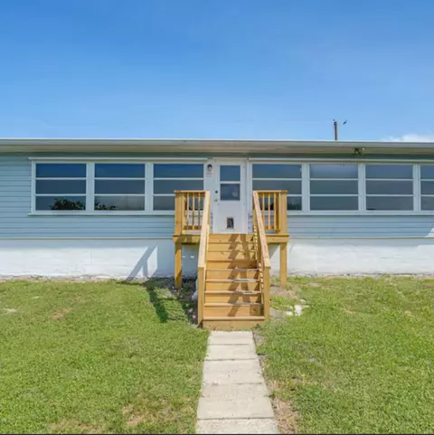 Exterior - 2128 SE 32nd St, Okeechobee, FL 34974 photo 4 of 6