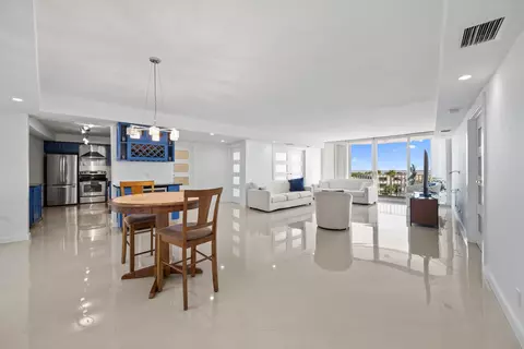 2295 S Ocean Blvd #619, Palm Beach, FL 33480