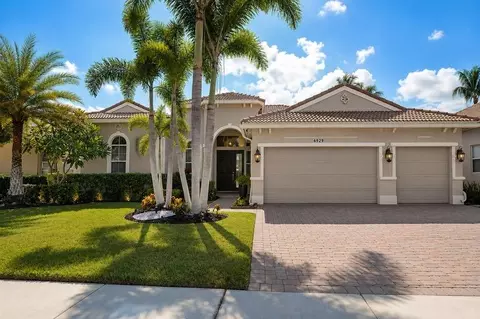 6929 Finamore Cir, Lake Worth, FL 33467