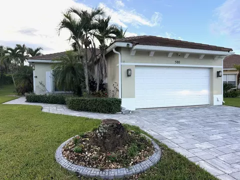 580 SW Indian Key Dr, Port Saint Lucie, FL 34986