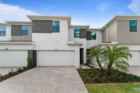 9887 SW Torquay Dr, Port Saint Lucie, FL 34987