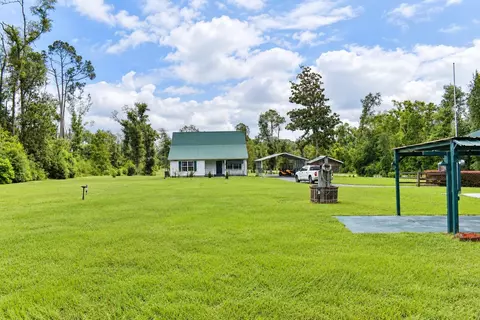 351 NE Bellville Rd, Pinetta, FL 32350