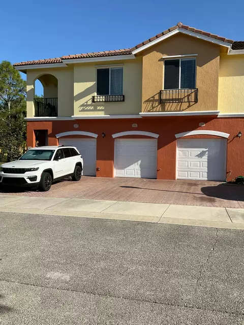 58 SE Palermo Ct #101, Stuart, FL 34994