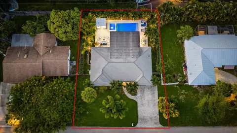 View/Area - 570 N Dover Rd, Tequesta, FL 33469 photo 2 of 11