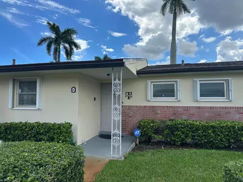 2751 Ashley Dr E #D, West Palm Beach, FL 33415