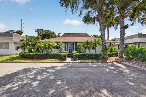 338 SW Indian Groves Dr, Stuart, FL 34994