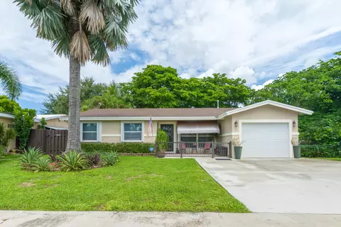 11841 NW 33rd St, Sunrise, FL 33323