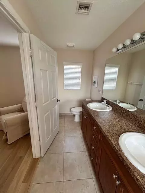 Bath - 5795 SE Mitzi Ln, Stuart, FL 34997 photo 1 of 3