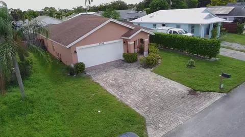 View/Area - 5795 SE Mitzi Ln, Stuart, FL 34997 photo 4 of 5