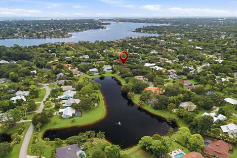 View/Area - 19567 Trails End Ter, Jupiter, FL 33458 photo 5 of 9