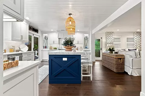 Kitchen - 19567 Trails End Ter, Jupiter, FL 33458 photo 4 of 6