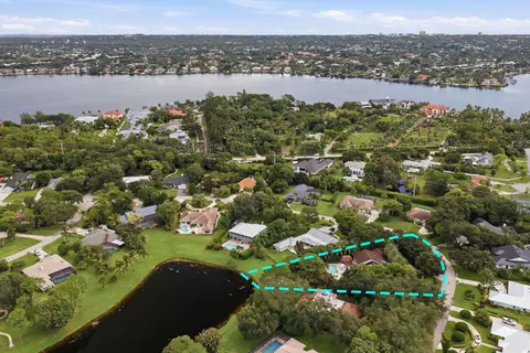 View/Area - 19567 Trails End Ter, Jupiter, FL 33458 photo 4 of 9