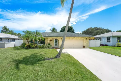 4520 NW 5th Ave, Boca Raton, FL 33431