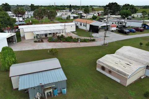 View/Area - 1012 Perch St, Okeechobee, FL 34974 photo 5 of 11