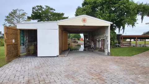 Exterior - 1012 Perch St, Okeechobee, FL 34974 photo 9 of 27
