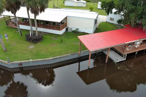 View/Area - 1012 Perch St, Okeechobee, FL 34974 photo 2 of 11