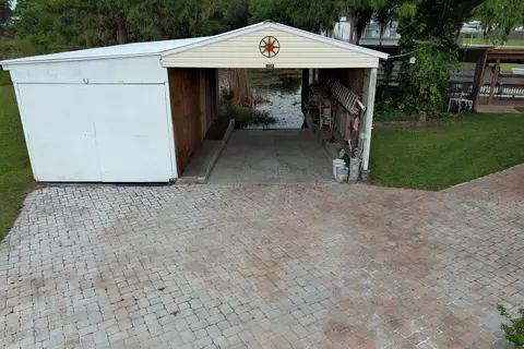 Exterior - 1012 Perch St, Okeechobee, FL 34974 photo 11 of 27