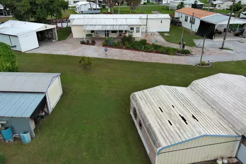 View/Area - 1012 Perch St, Okeechobee, FL 34974 photo 6 of 11