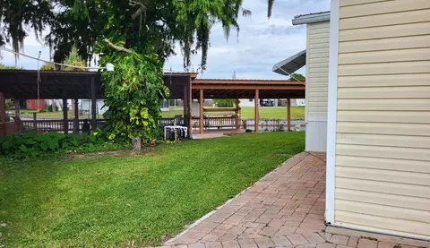 Exterior - 1012 Perch St, Okeechobee, FL 34974 photo 14 of 27