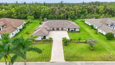 11951 Torreyanna Cir, Palm Beach Gardens, FL 33412
