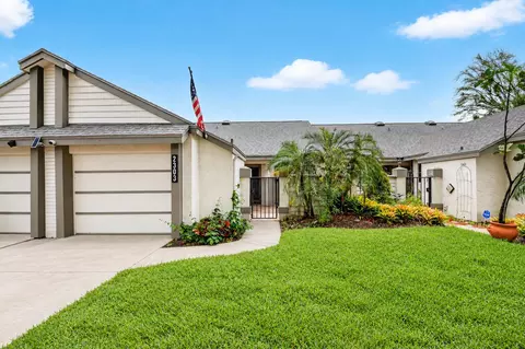 2303 Landings Blvd, Greenacres, FL 33413