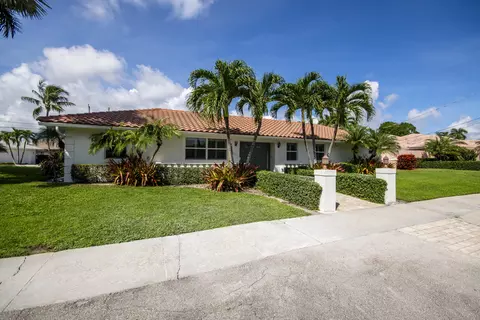 1123 SE 14th Ave, Deerfield Beach, FL 33441