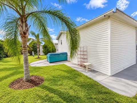Exterior - 3580 SE 6th Ter, Okeechobee, FL 34974 photo 3 of 4