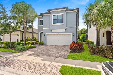 4617 Pinehurst Trl E, Oakland Park, FL 33309
