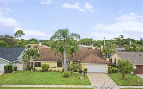 13787 Exotica Ln, Wellington, FL 33414