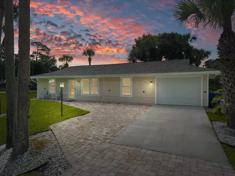 3209 12th St SW, Vero Beach, FL 32968